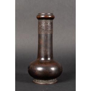 Archaic Vase, Bronze, China, Ming-qing Dynasty, 17th - 18th Century. 