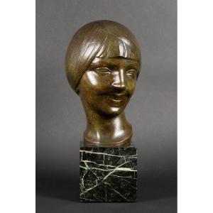 Bust Of A Young Girl, Art Deco, L. Doré, Susse Frères Paris, 1920. 