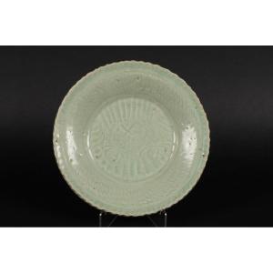 Celadon Plate, Vietnam - Annam, 15th-16th Century.   