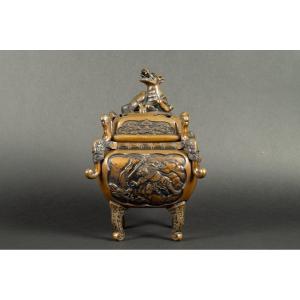 Brûle Parfum Avec Qilin, Bronze, Japon, ère Meiji (1868-1912).