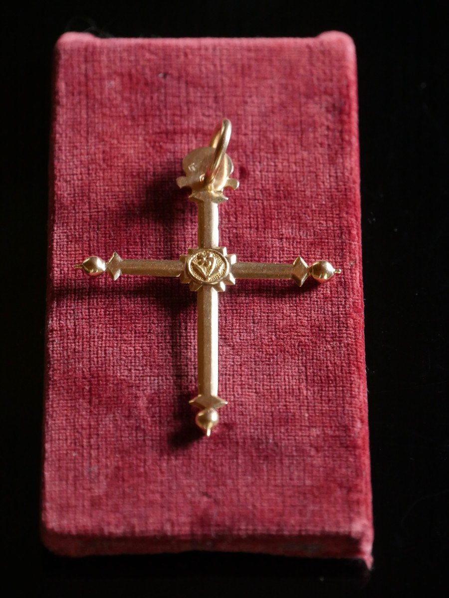 Jewel - Jeannette Cross In 18k Yellow Gold-photo-2