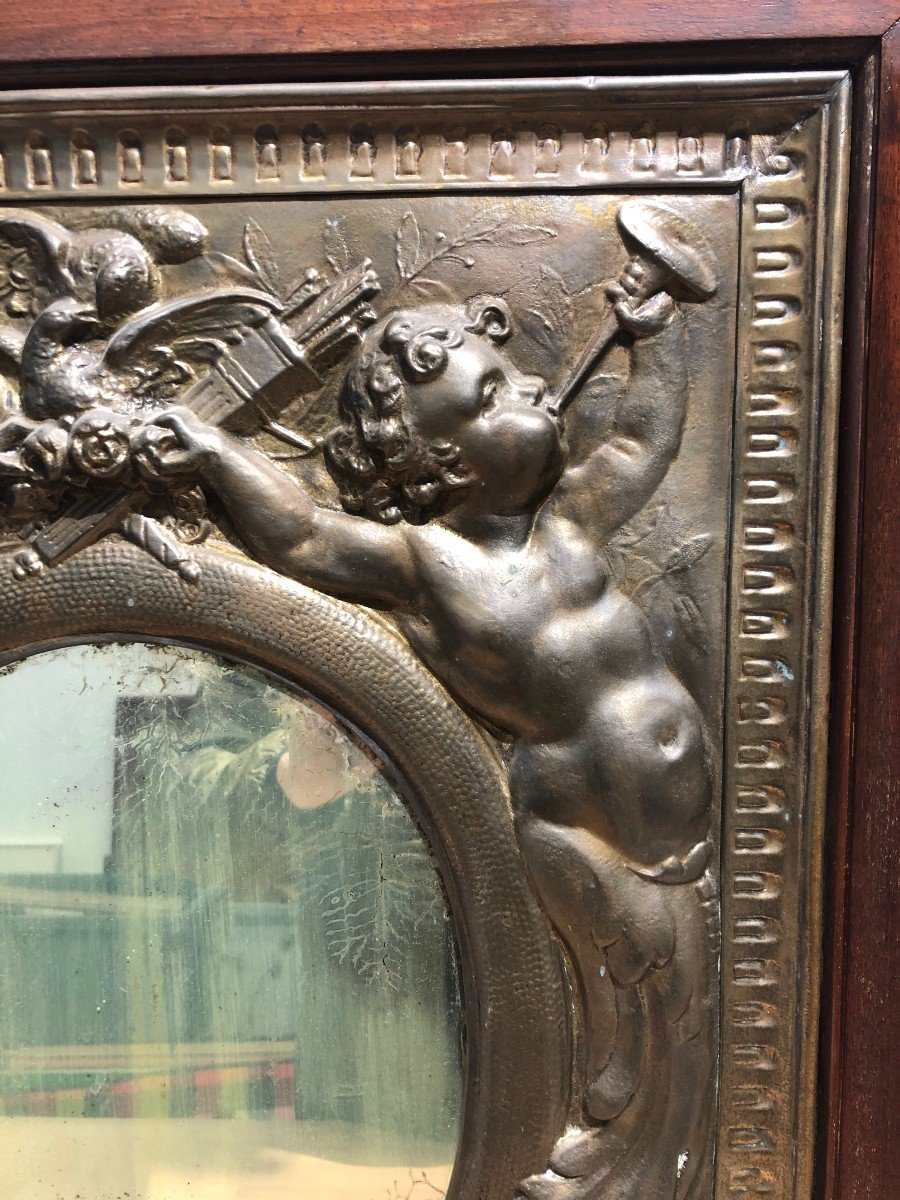 Mirror Decorated With Cherubs In Embossed Brass And Wood-photo-4