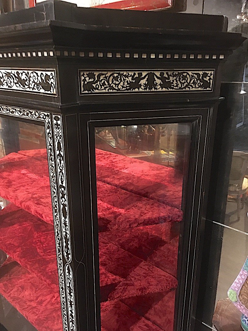 Showcase Cabinet In Ebony And Bone Marquetry 17th Style. Italy Mid 19th Century.-photo-3