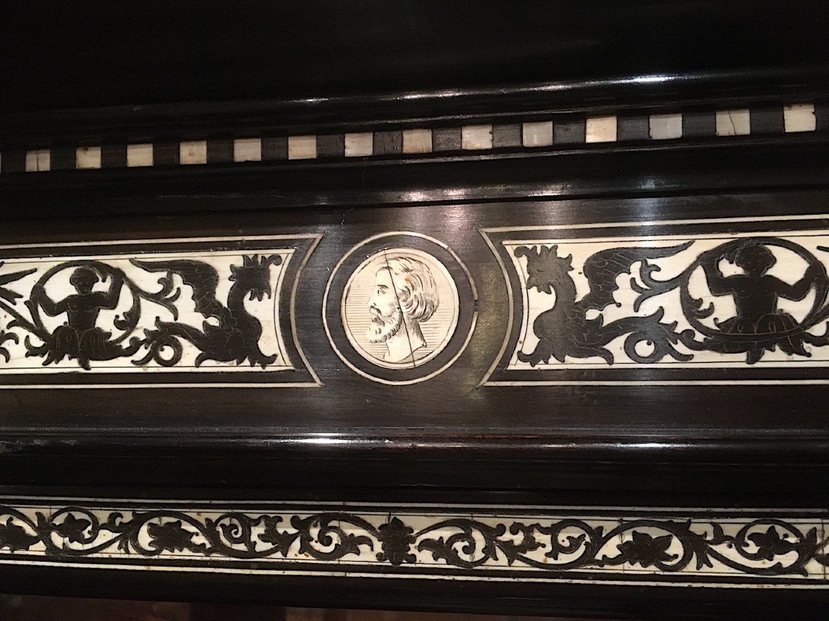 Showcase Cabinet In Ebony And Bone Marquetry 17th Style. Italy Mid 19th Century.-photo-8