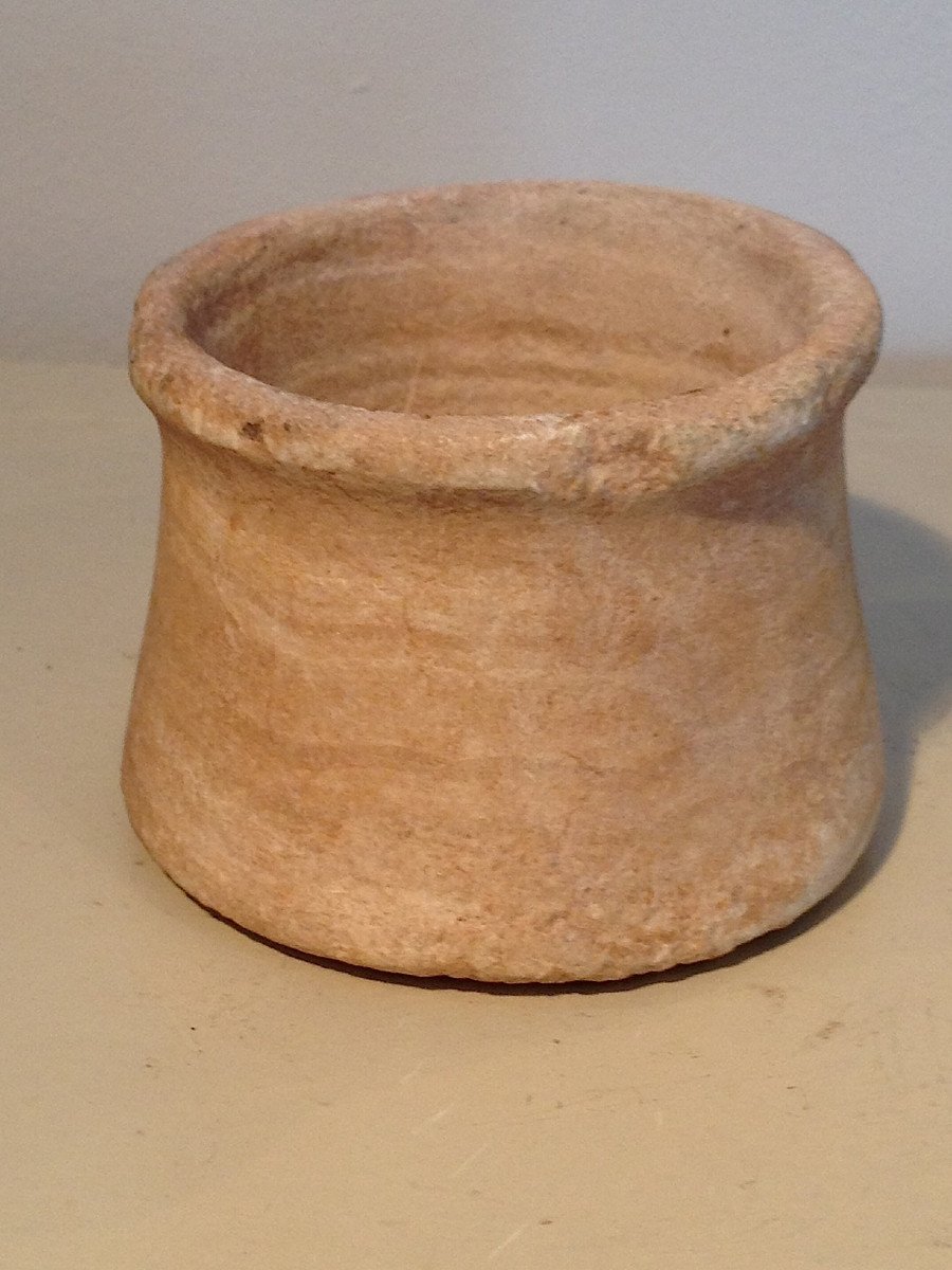 Pot à fard en albâtre rubané. Culture Kerman, Asie Centrale, (Iran) Bactriane 2500-2100 av JC.-photo-3