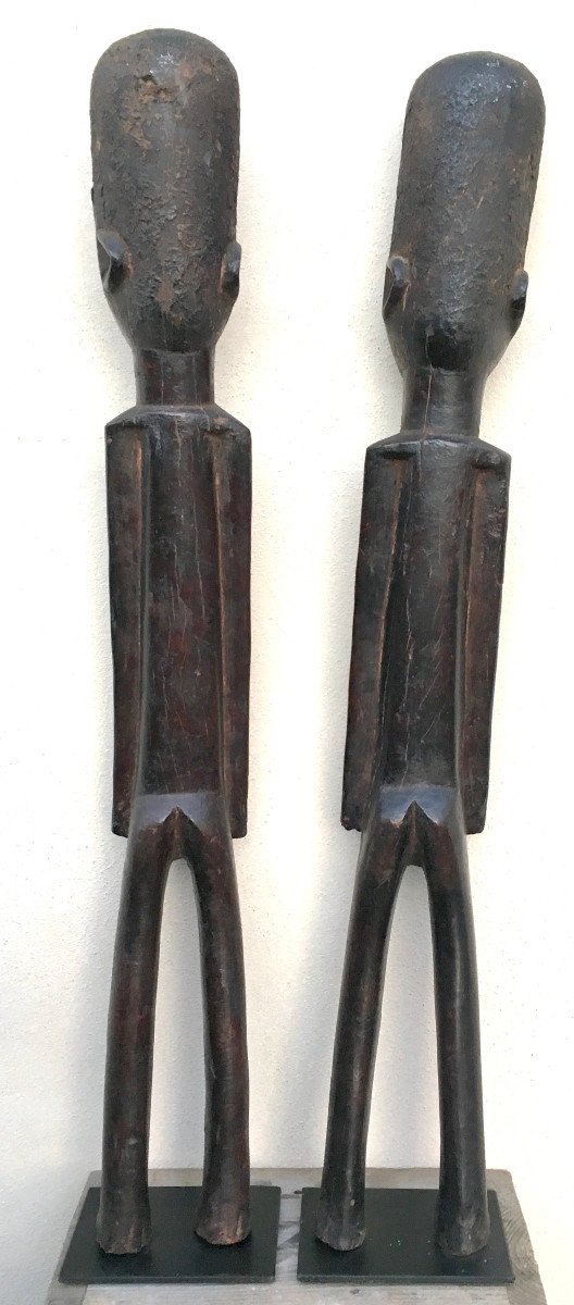 Pair Of Bateba Hardwood Statues With Black Patina. Lobi, Burkina Faso. Mid-20th Century.-photo-2