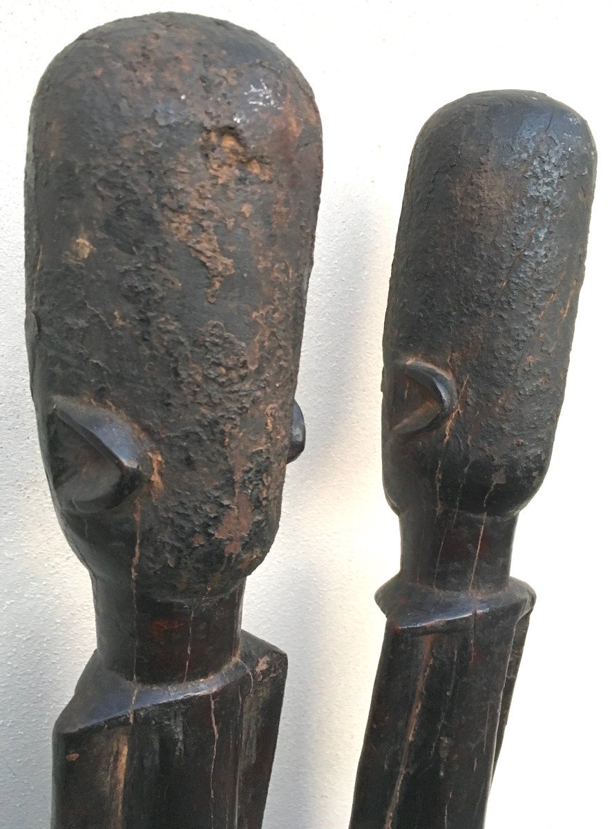 Pair Of Bateba Hardwood Statues With Black Patina. Lobi, Burkina Faso. Mid-20th Century.-photo-6