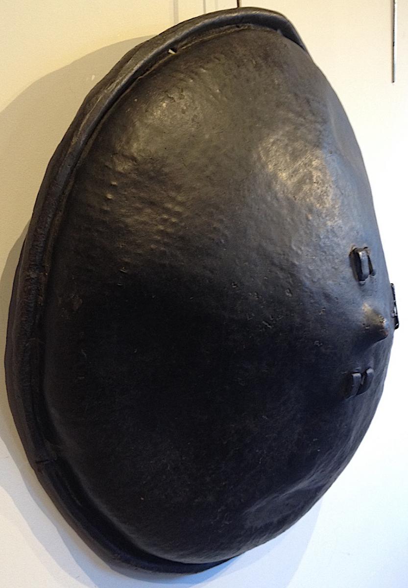 Leather East African Shield, Ethiopia Middle 20th Century.-photo-3