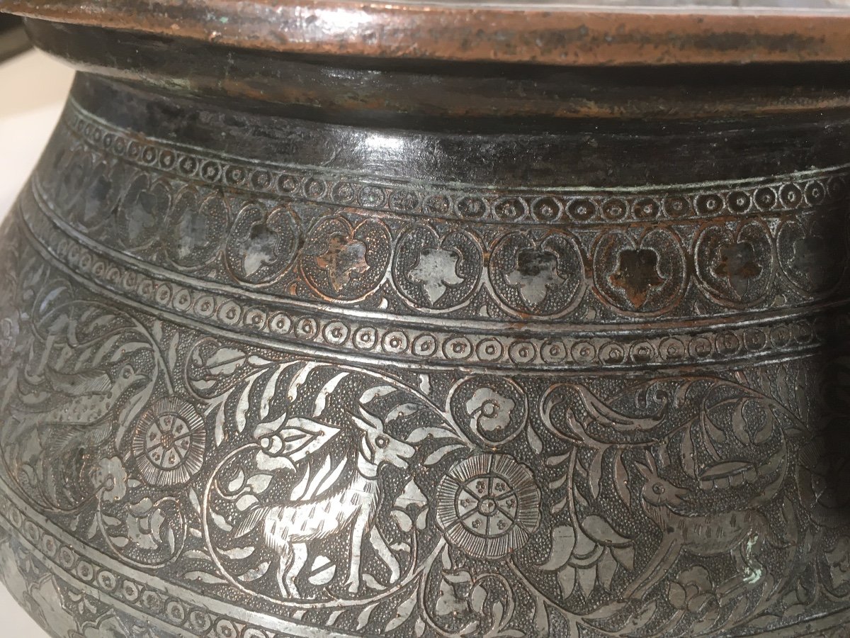 Tâs Basin In Hammered And Tinned Copper. Iran, Safavid 17th - 18th Century.-photo-4