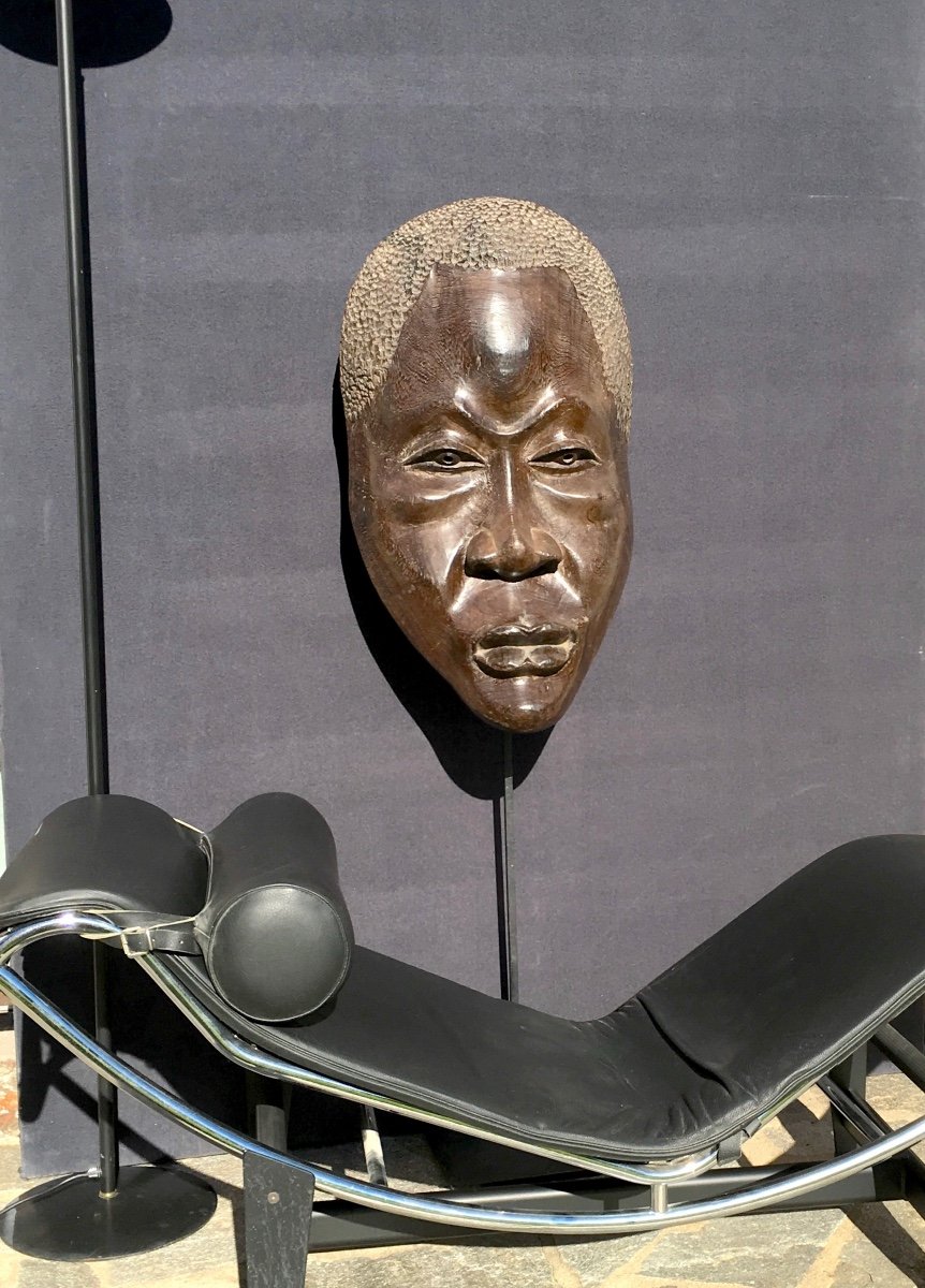 Large Africanist Mask In Wenge Wood. Congo Brazzaville Mid 20th Century.-photo-3