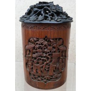 Pot à pinceaux en bambou bitong sculpté couvercle ajouré en bois de zitan. Chine Dynastie Qing