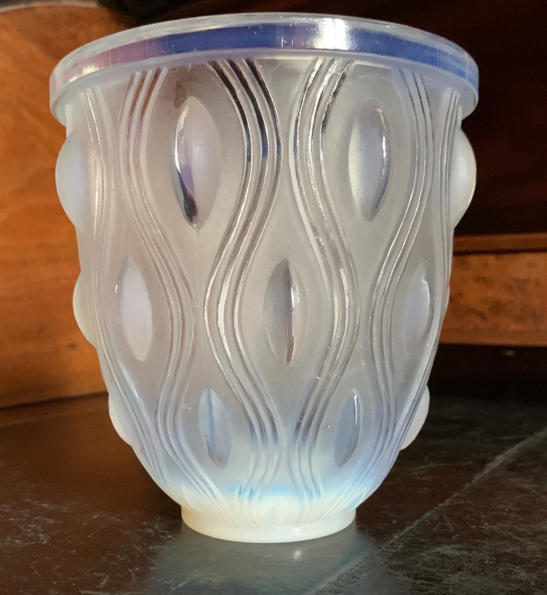 Opalescent Glass Vase Or Planter Signed Sabino France-photo-3