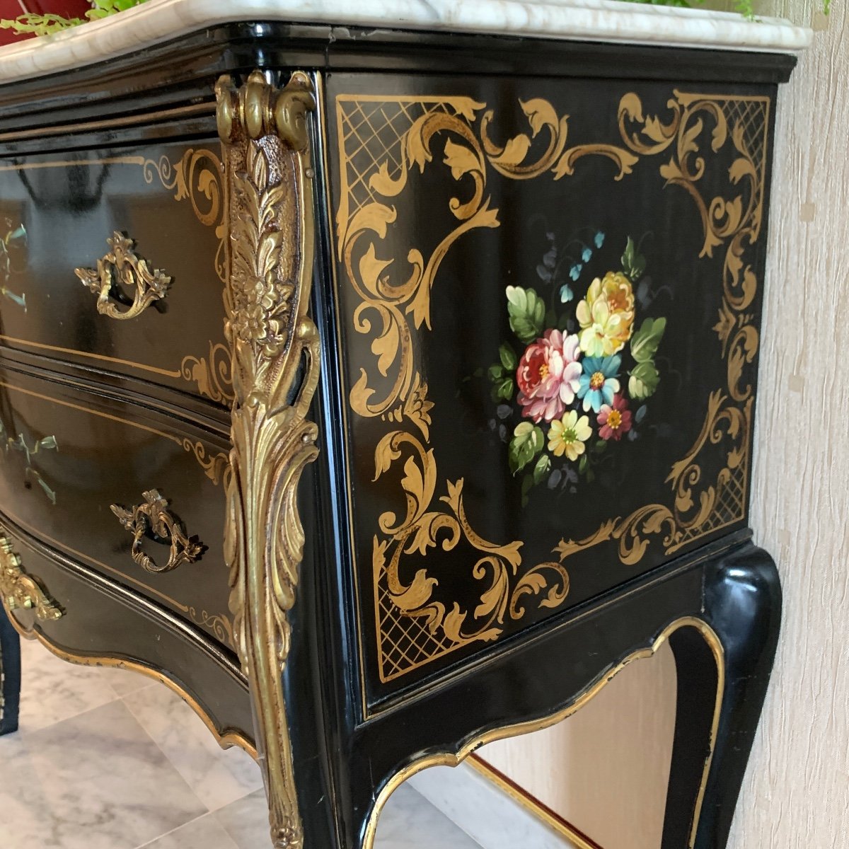 Commode Sauteuse Bois Laqué Noir - Style Louis XV-photo-3