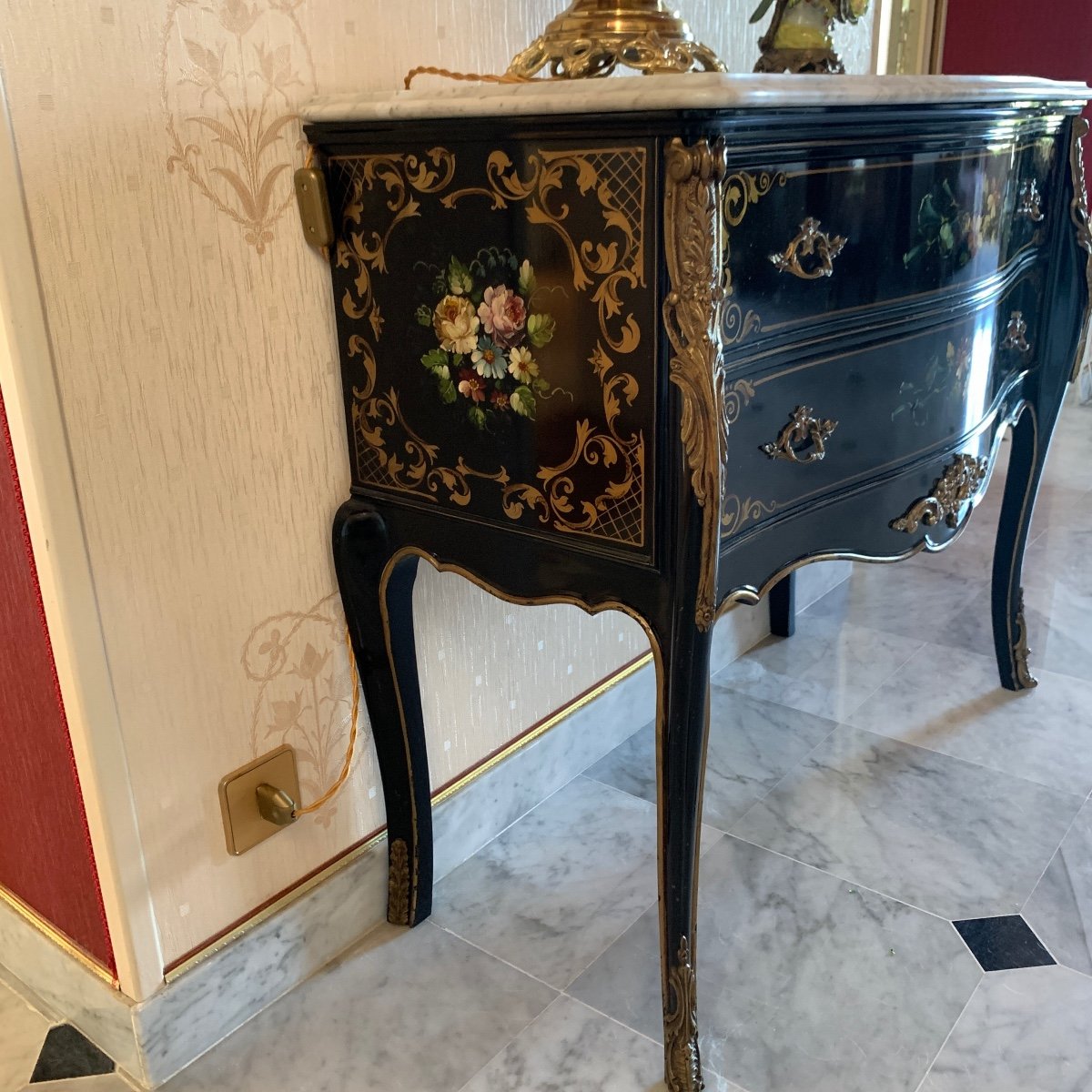 Commode Sauteuse Bois Laqué Noir - Style Louis XV-photo-4