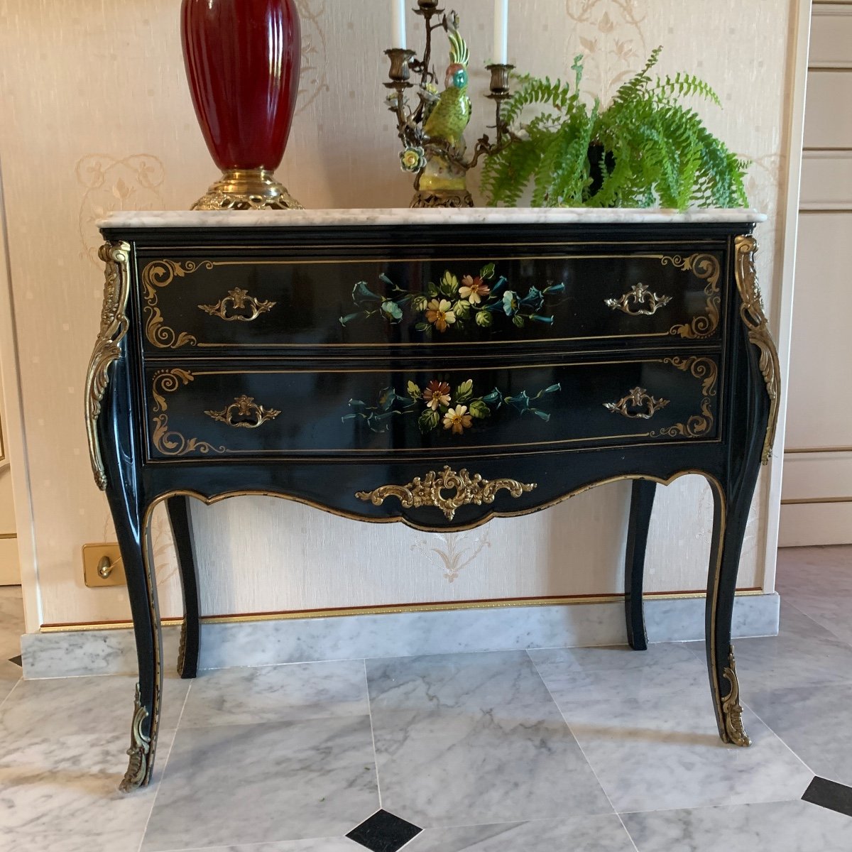 Chest Of Drawers Black Lacquered Wood - Louis XV Style