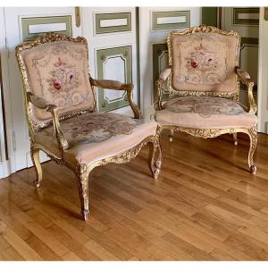 Paire De Fauteuils De Style Louis XV