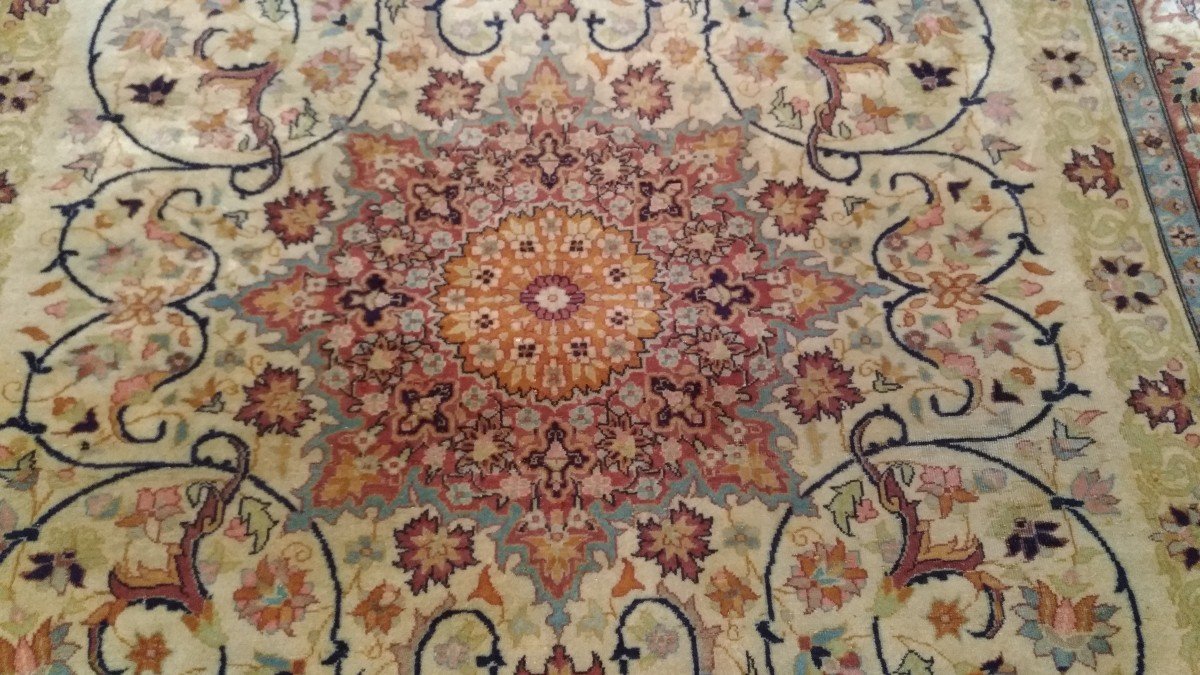 Beau Tapis Tabriz , Vers 1920 -  215x140, N&deg; 207-photo-2