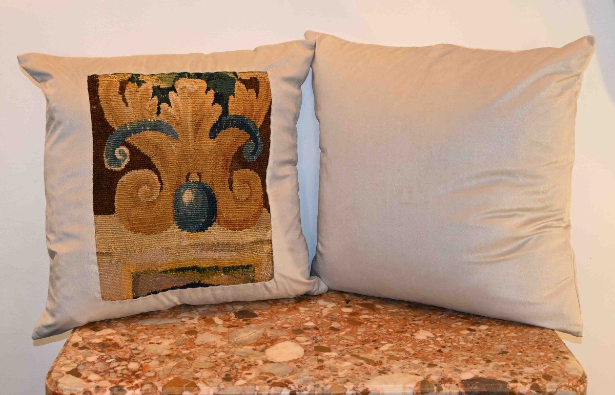 Pretty Pair Of Flanders Tapestry Cushions XVII Th Century - 45x45cm - N° 1336-photo-3