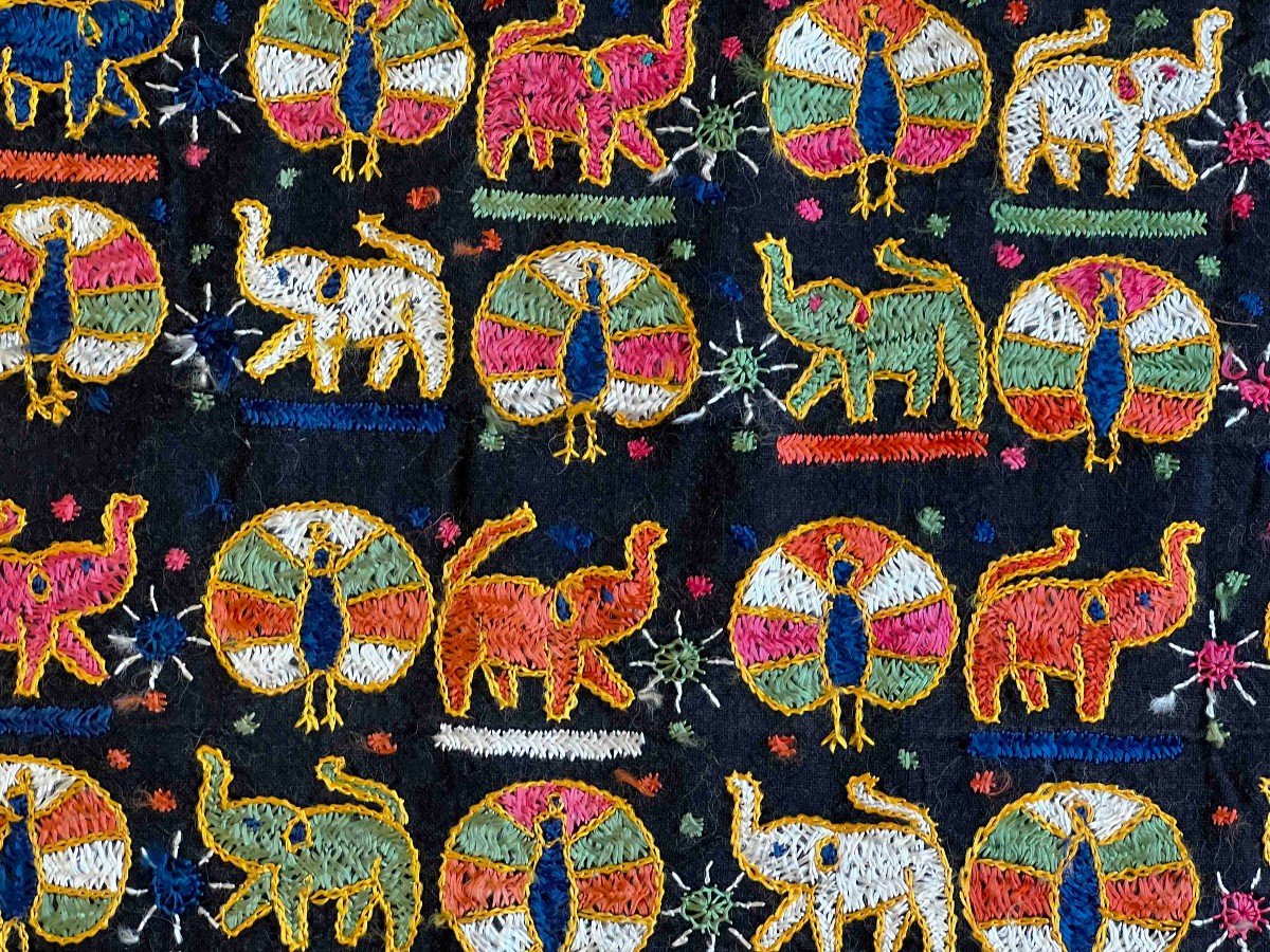 Indian Textile 20th 84 X 50 - No. 720-photo-2