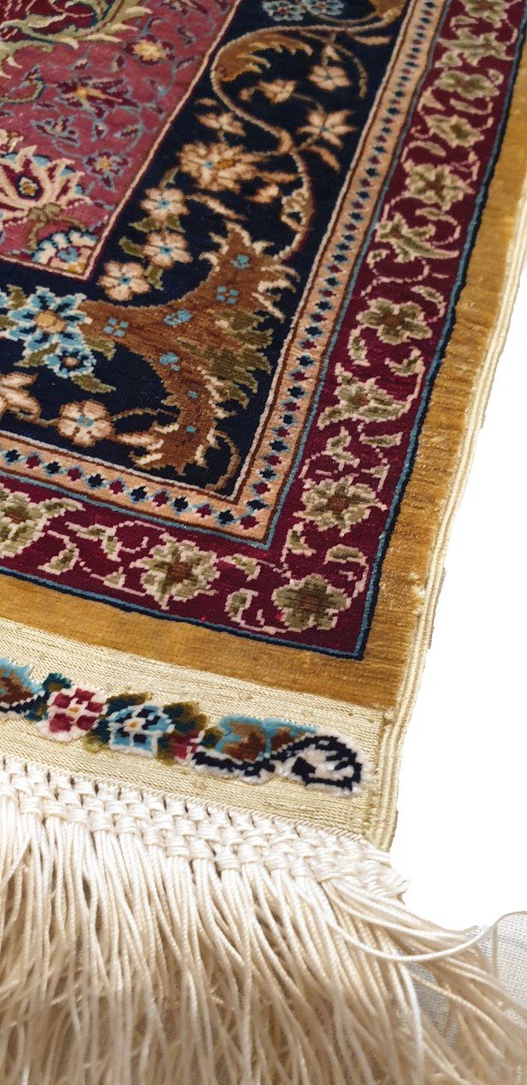 Hereke Silk Rug - No. 747-photo-4