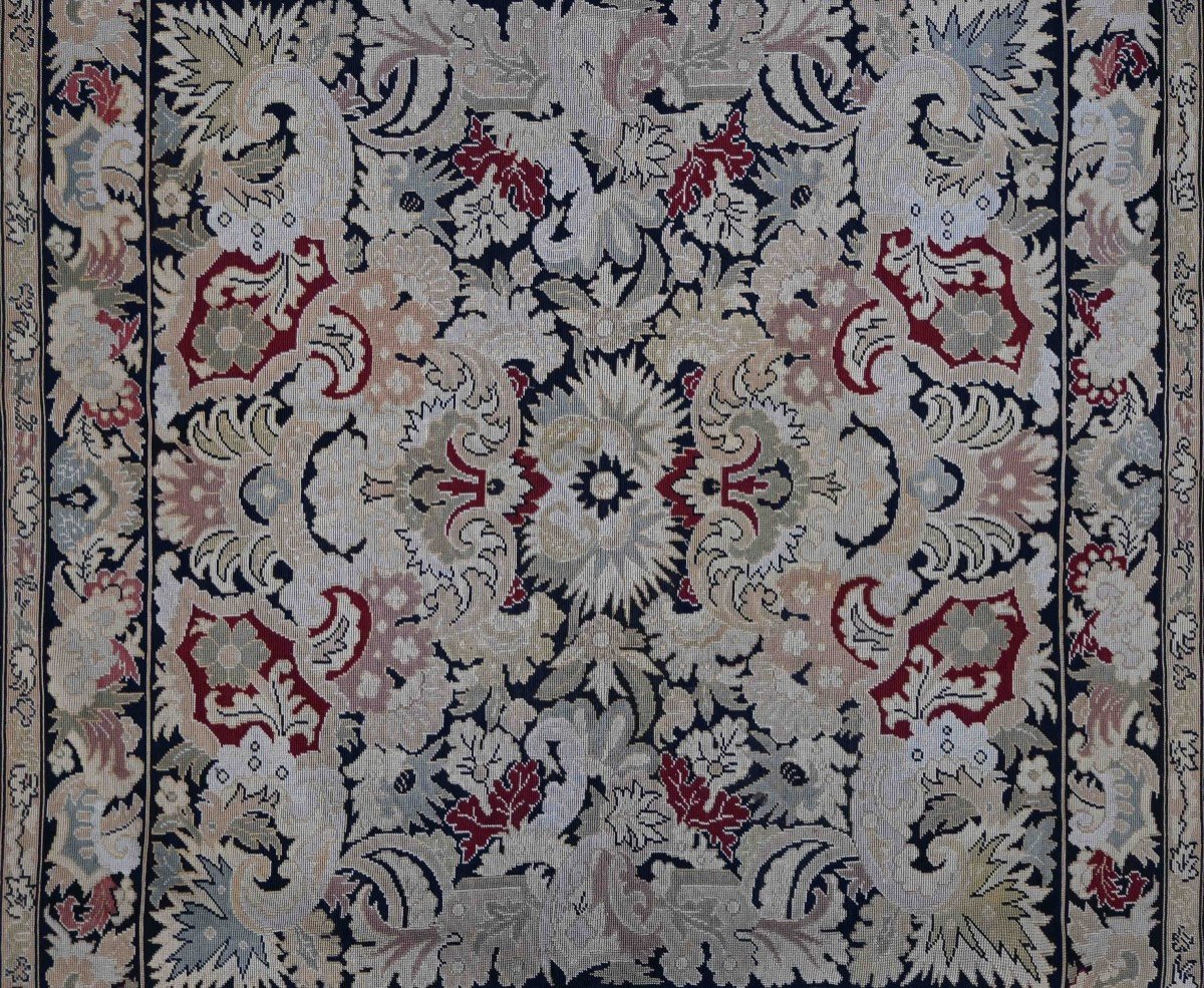 Tapis Français XIXe Siecle Style Napoléon III Au Petit-point - 1m70x1m80 - N° 1396-photo-2