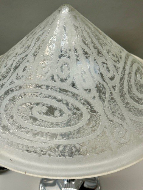 Lampe De Table Art Déco Très élégante - Dans Le Gout De Daum-photo-1