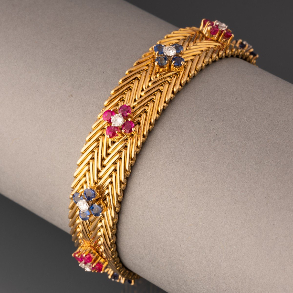 French Bracelet In Gold And Precious Stones By Régner Paris-photo-2