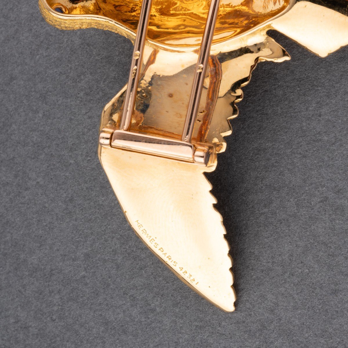 Hermès By George Lenfant, A Gold Bird Brooch-photo-3