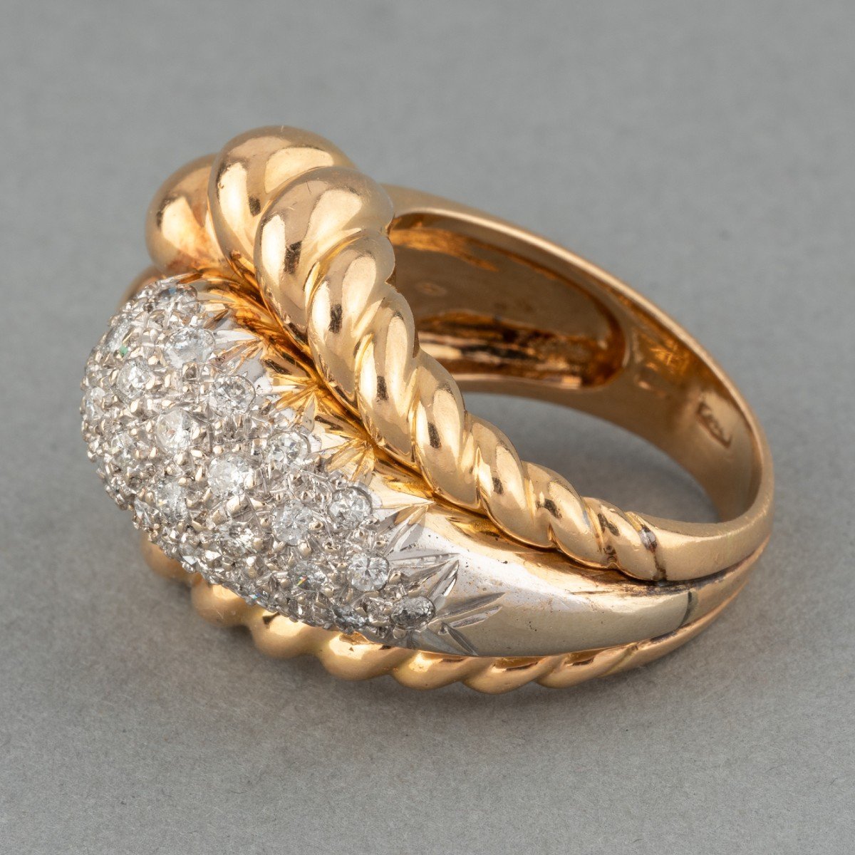 Vintage French Ring In Gold And Diamonds-photo-1