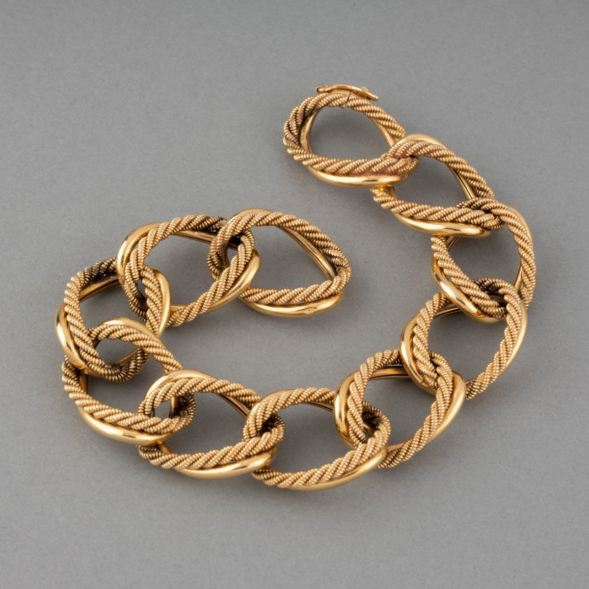 Vintage Gold Bracelet-photo-2