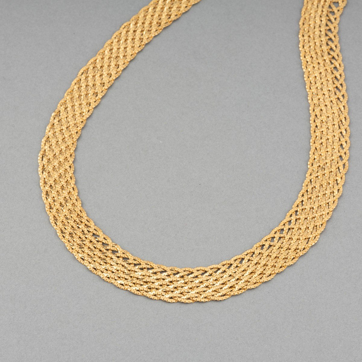 Vintage Gold Necklace -photo-2