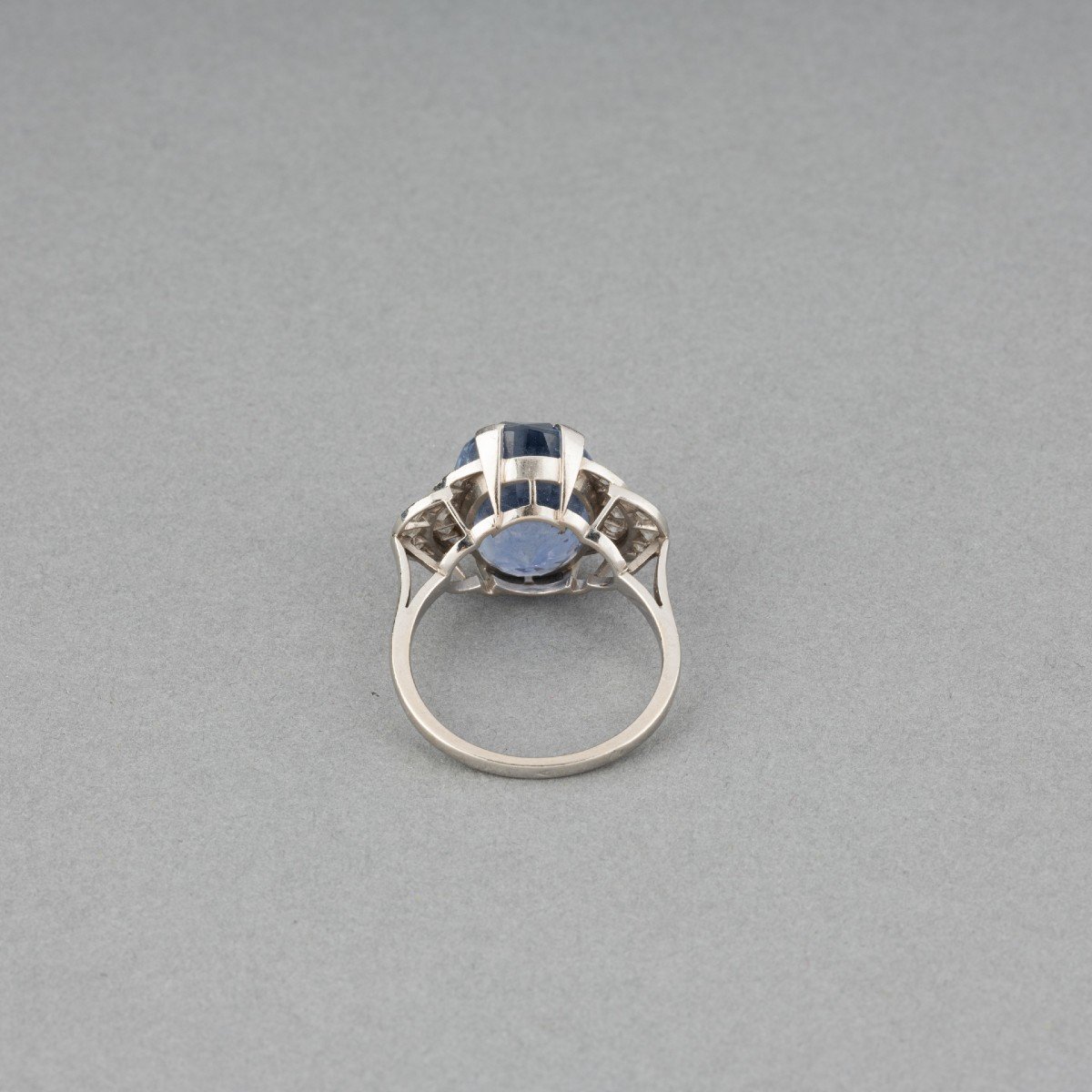 Antique French Platinum Ring With Diamonds And Certified Ceylon Sapphire Of 9.84 Carats-photo-4