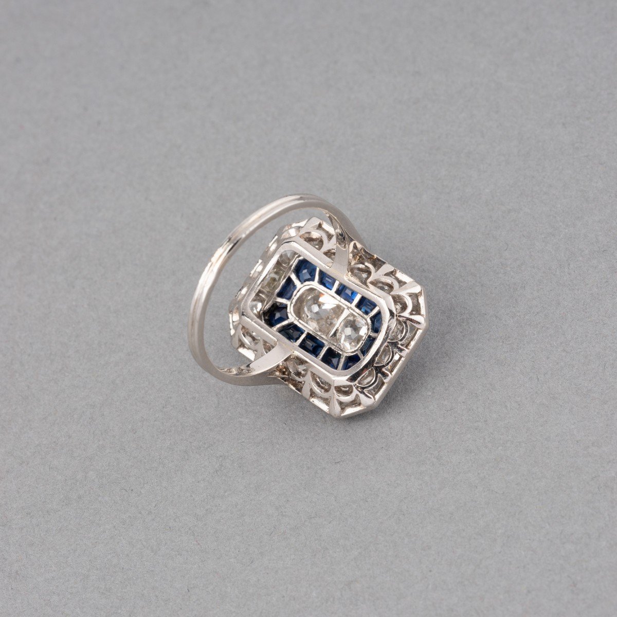 French Art Deco Ring In Platinum, Diamonds And Sapphires-photo-4