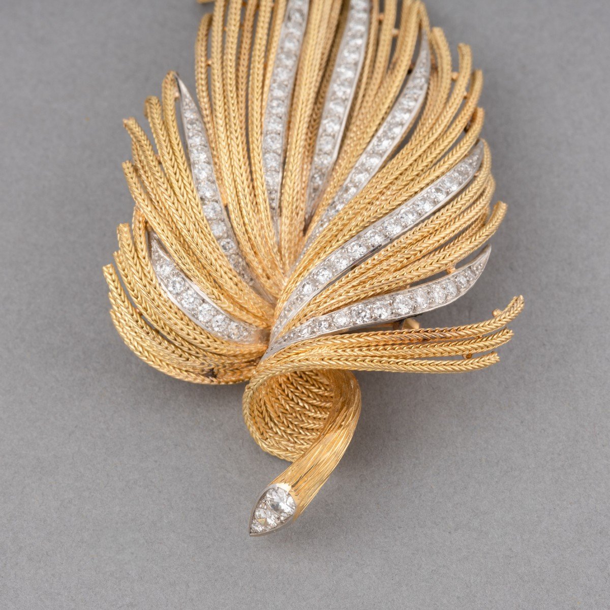 Vintage French Brooch In Gold Platinum And Diamonds-photo-4