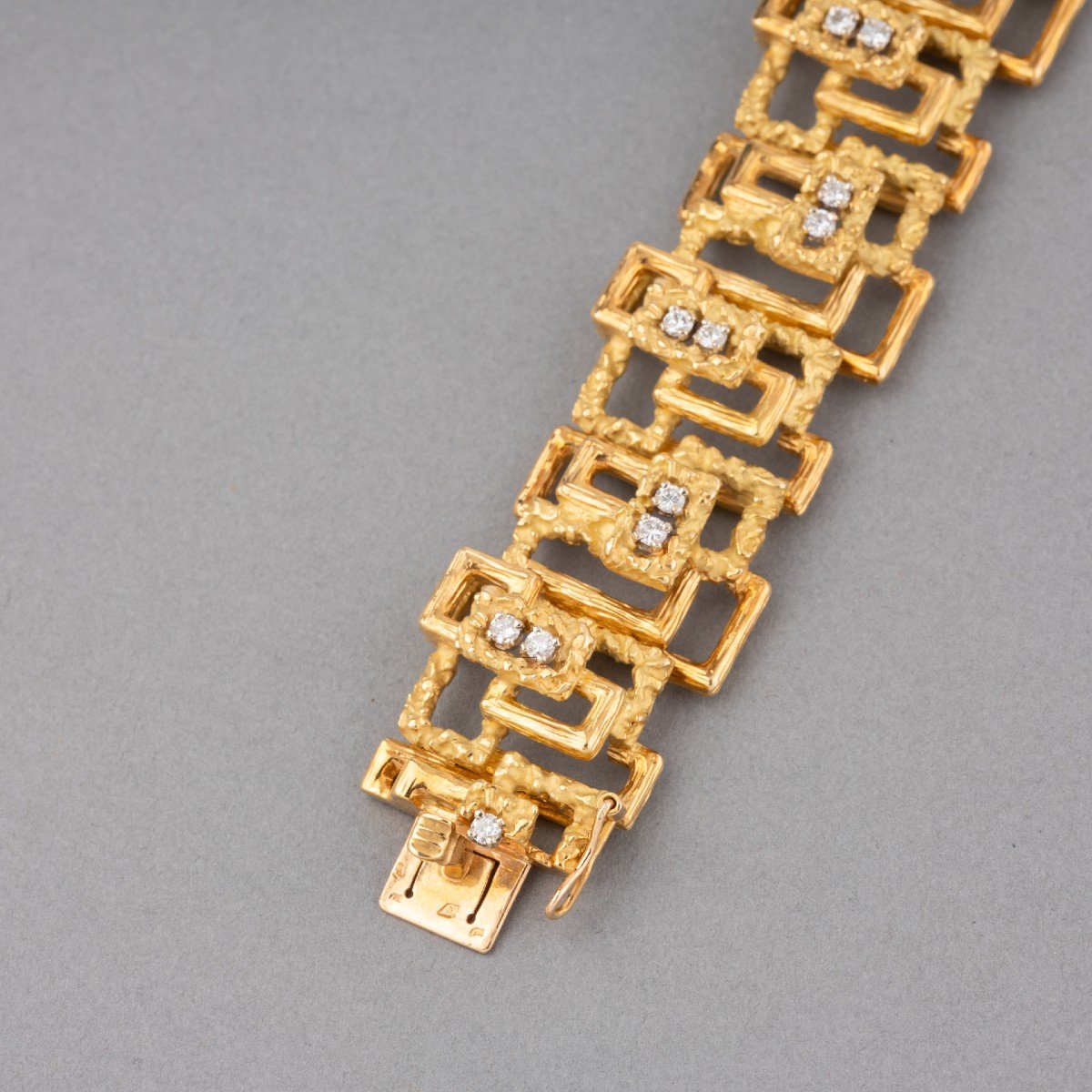 French Bracelet In Gold And Diamonds 70s.-photo-3