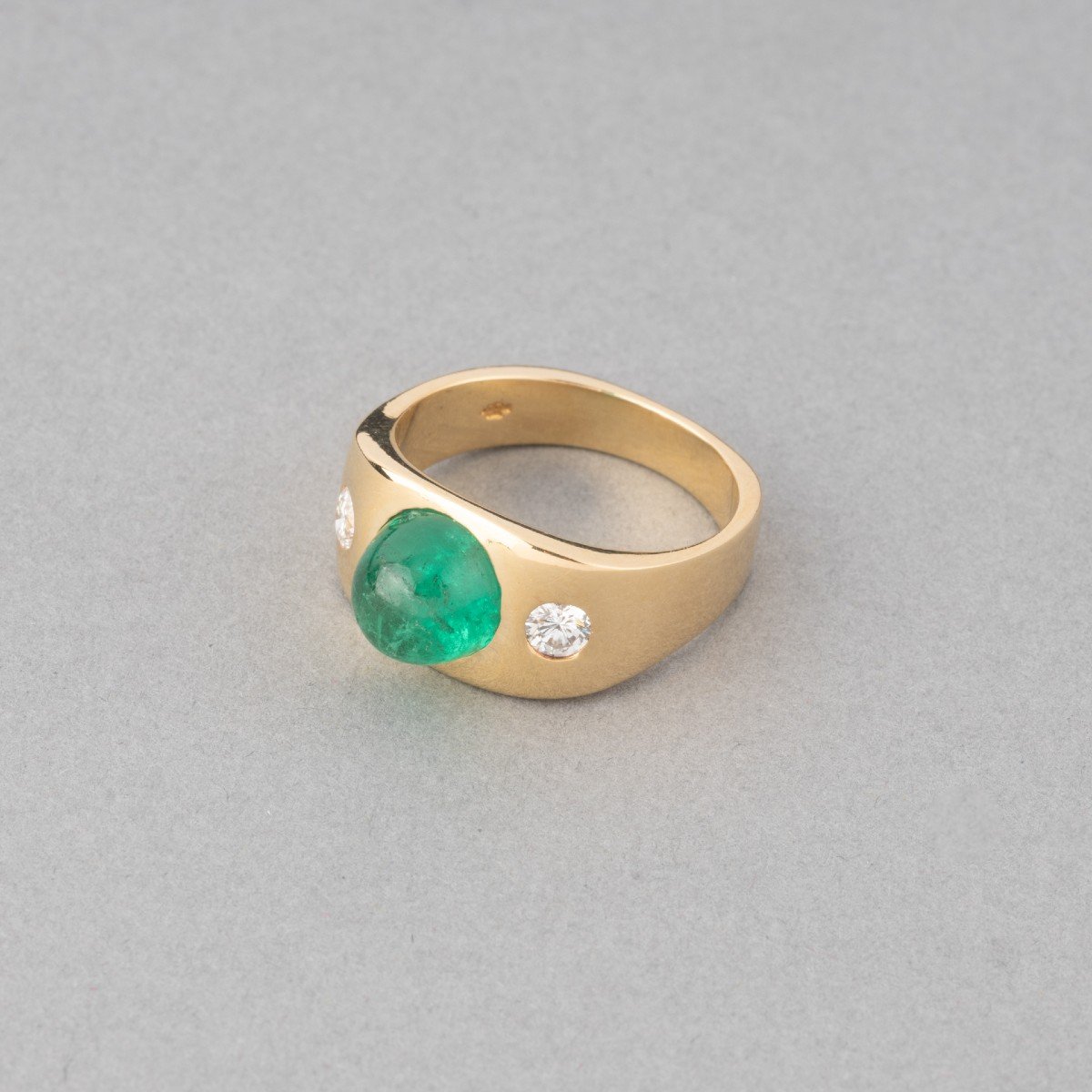 Vintage French Ring In Gold Emerald And Diamonds-photo-2