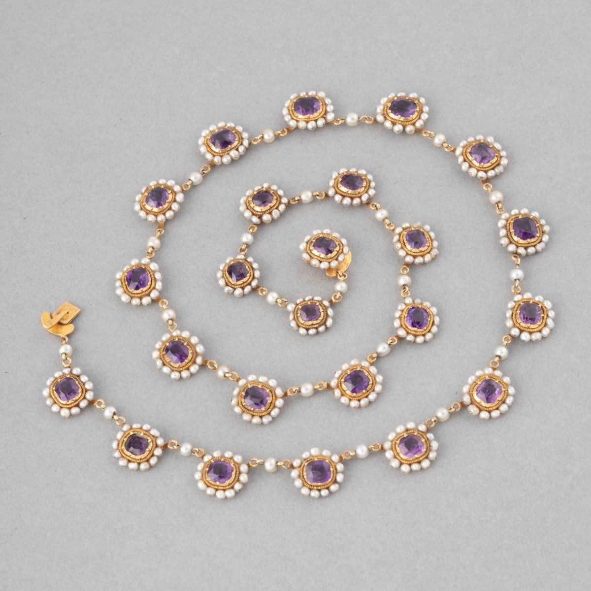 Antique 19th Century French Necklace In Gold, Amethysts And Pearls-photo-1