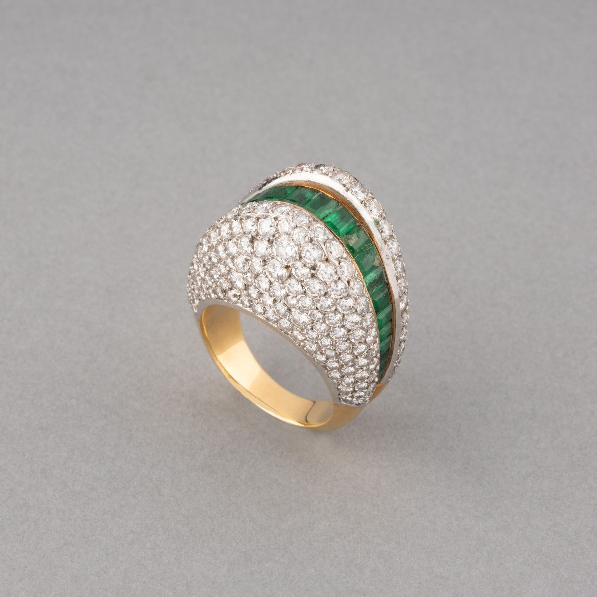 Vintage French Ring In 5 Carat Gold With Diamonds And Emeralds-photo-3