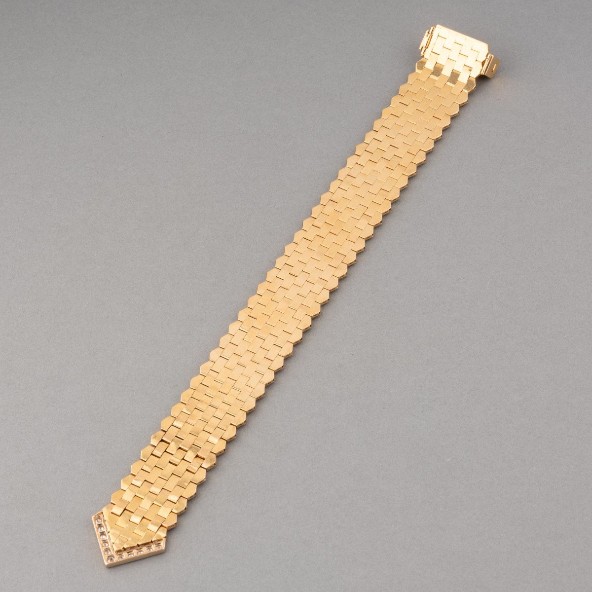 French Retro Gold And Diamond Belt Bracelet-photo-2