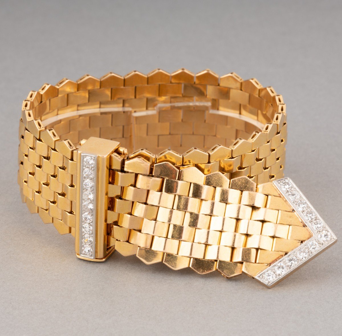 French Retro Gold And Diamond Belt Bracelet