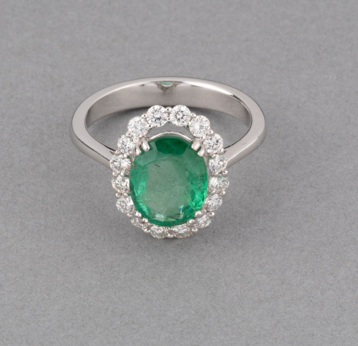 Certified Vintage French Emerald Ring 2.08 Carats