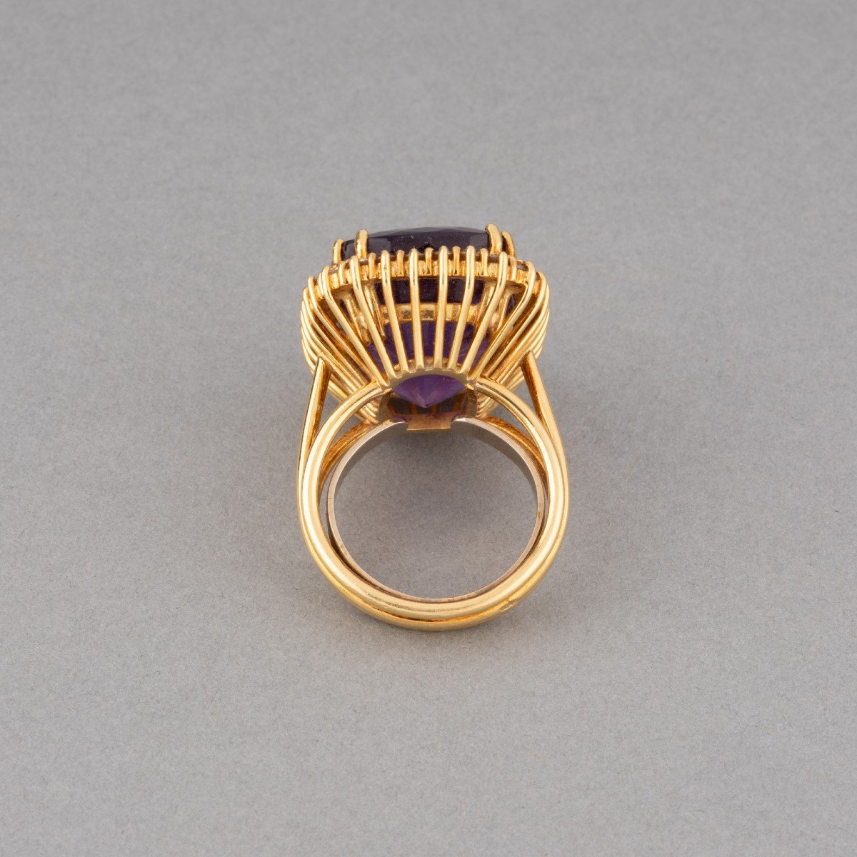 Vintage Gold Ring With Diamonds And Amethyst-photo-3