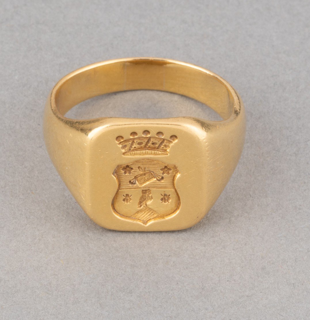 Antique French Armorial Signet Ring