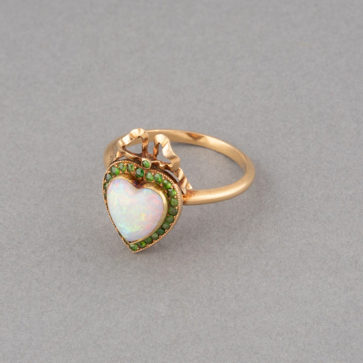 Antique Gold Opal And Garnet Ring-photo-2