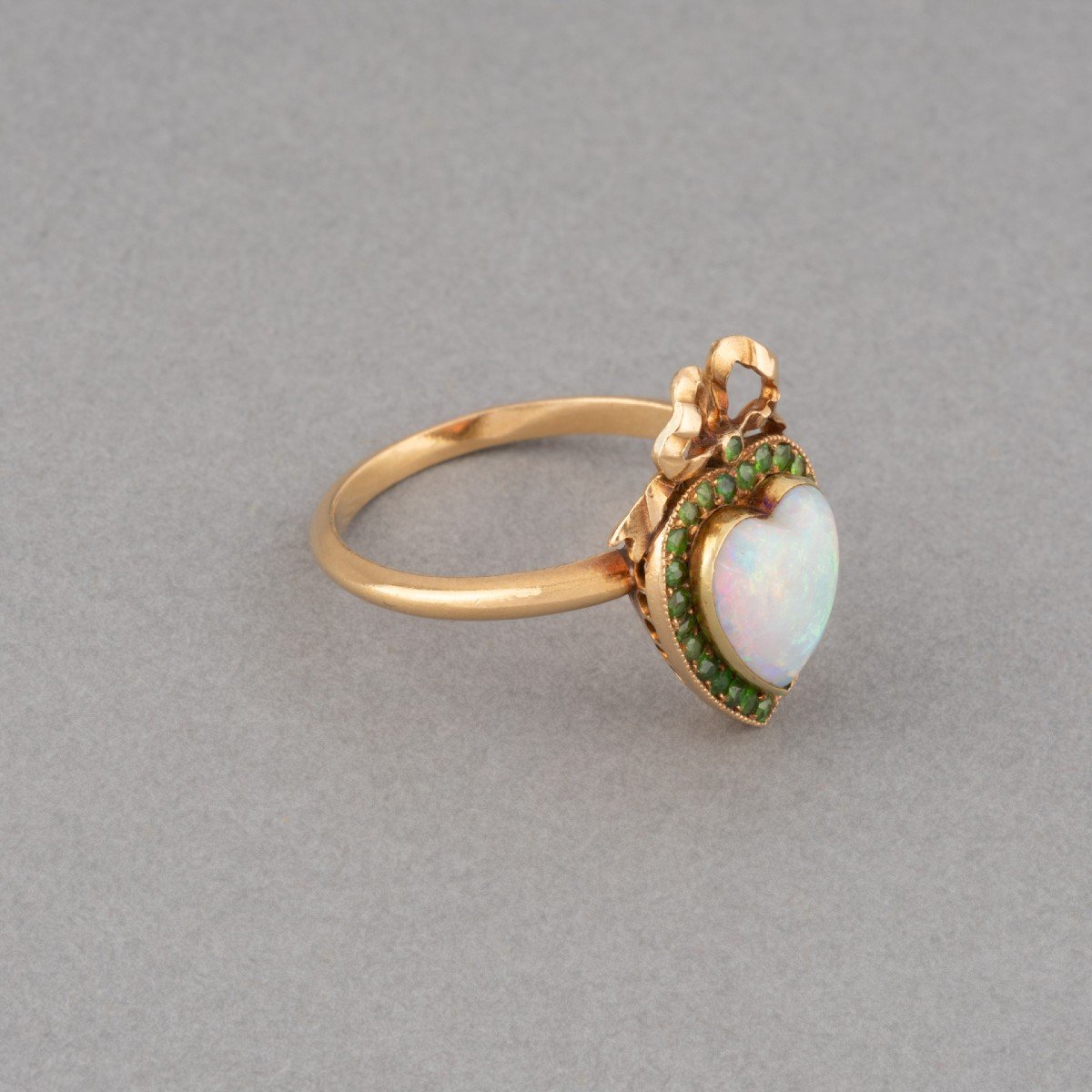 Antique Gold Opal And Garnet Ring-photo-4