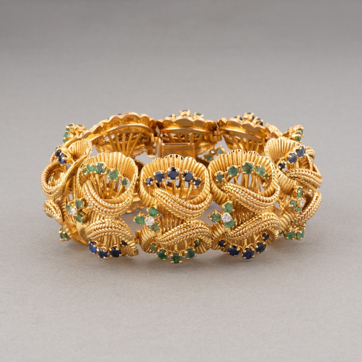 Important Vintage French Bracelet In Gold And Precious Stones-photo-3