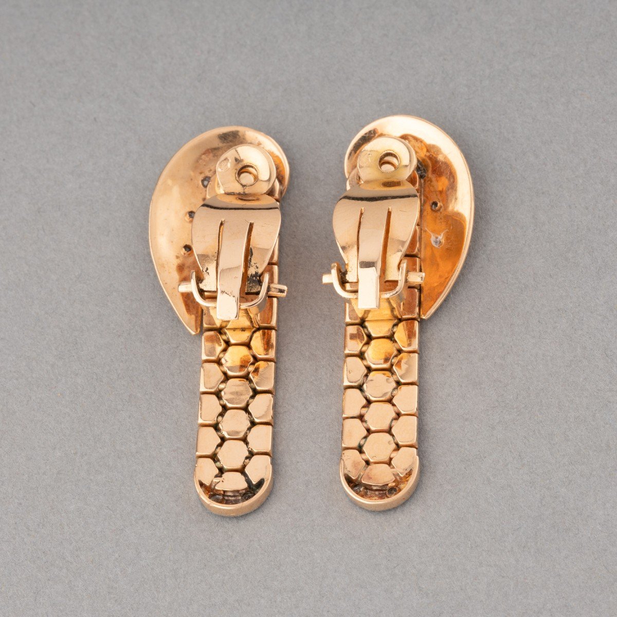 French Retro Gold And Diamond Earrings-photo-3