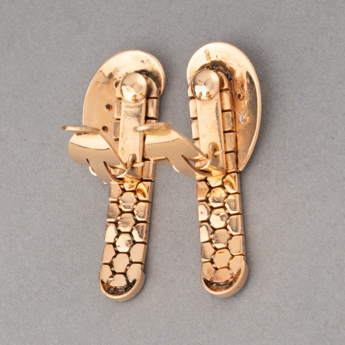 French Retro Gold And Diamond Earrings-photo-4