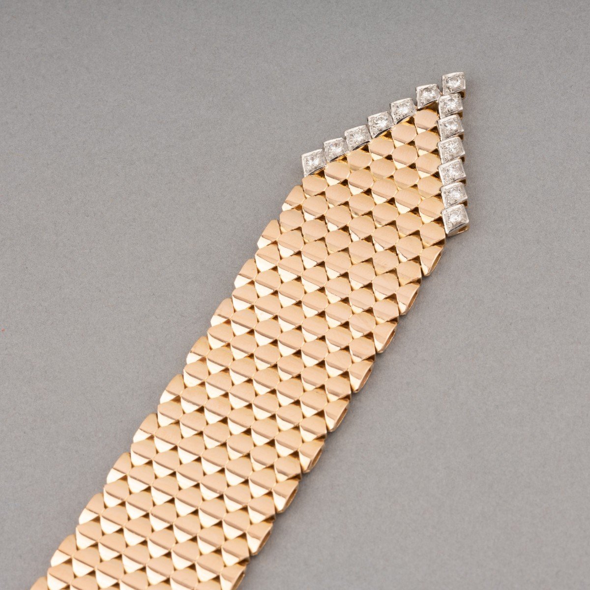 Vintage French Belt Bracelet In Gold And 2 Carat Diamonds-photo-4