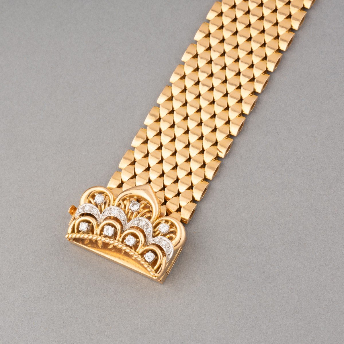 French Retro Belt Bracelet In Gold And Diamonds-photo-3